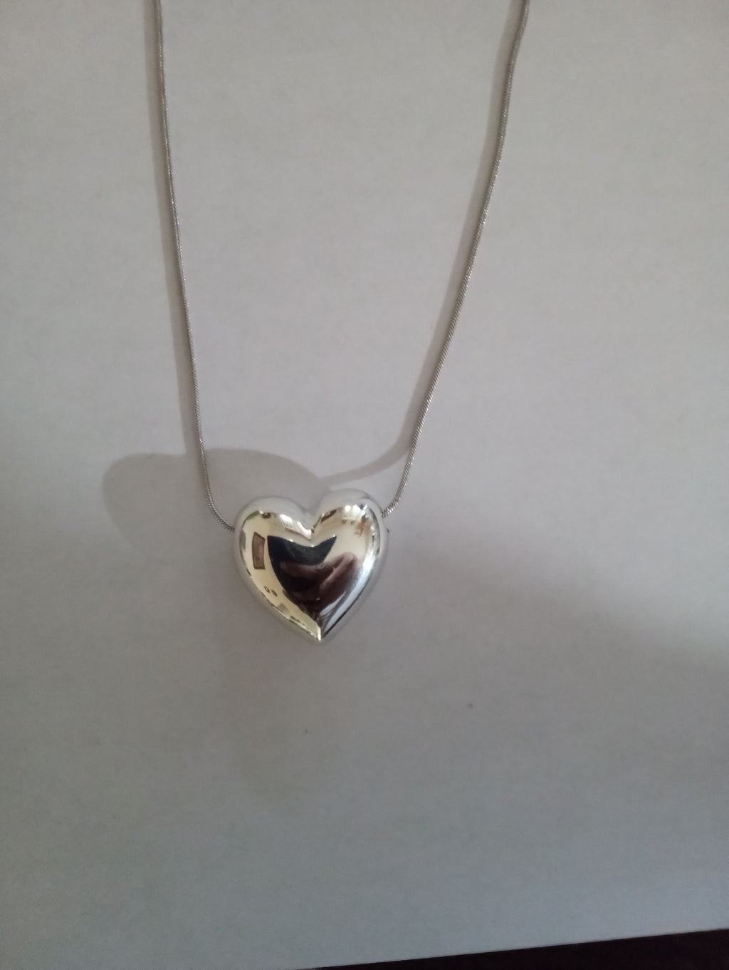 Silver Heart Necklace & Hair Care Gift Set-Black